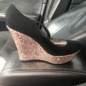 Black and Gold glitter wedges